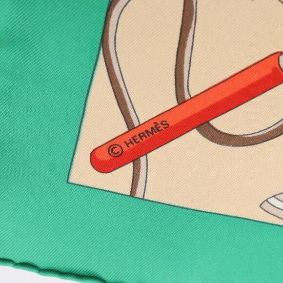 HERMES Cream Silk Scarf - Picture 2 of 5